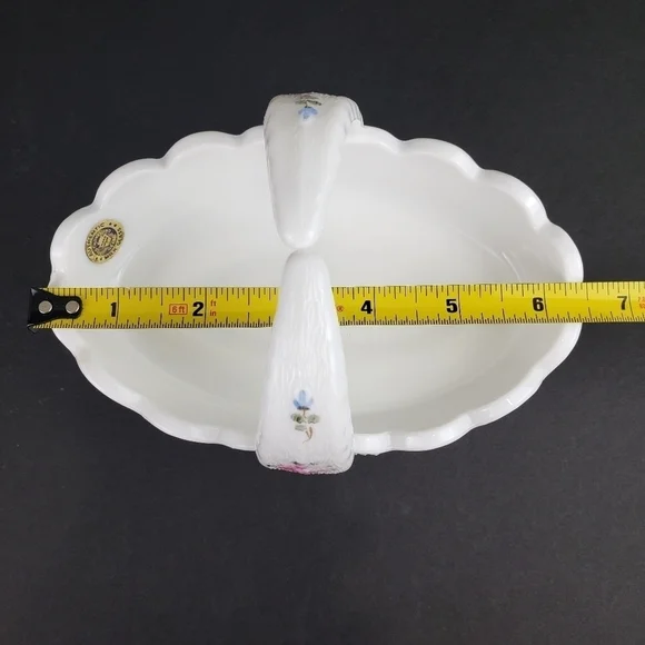 Westmoreland Milk Glass Basket Roses and Blue Vine Grapes Candy Dish Vintage - Picture 14 of 16